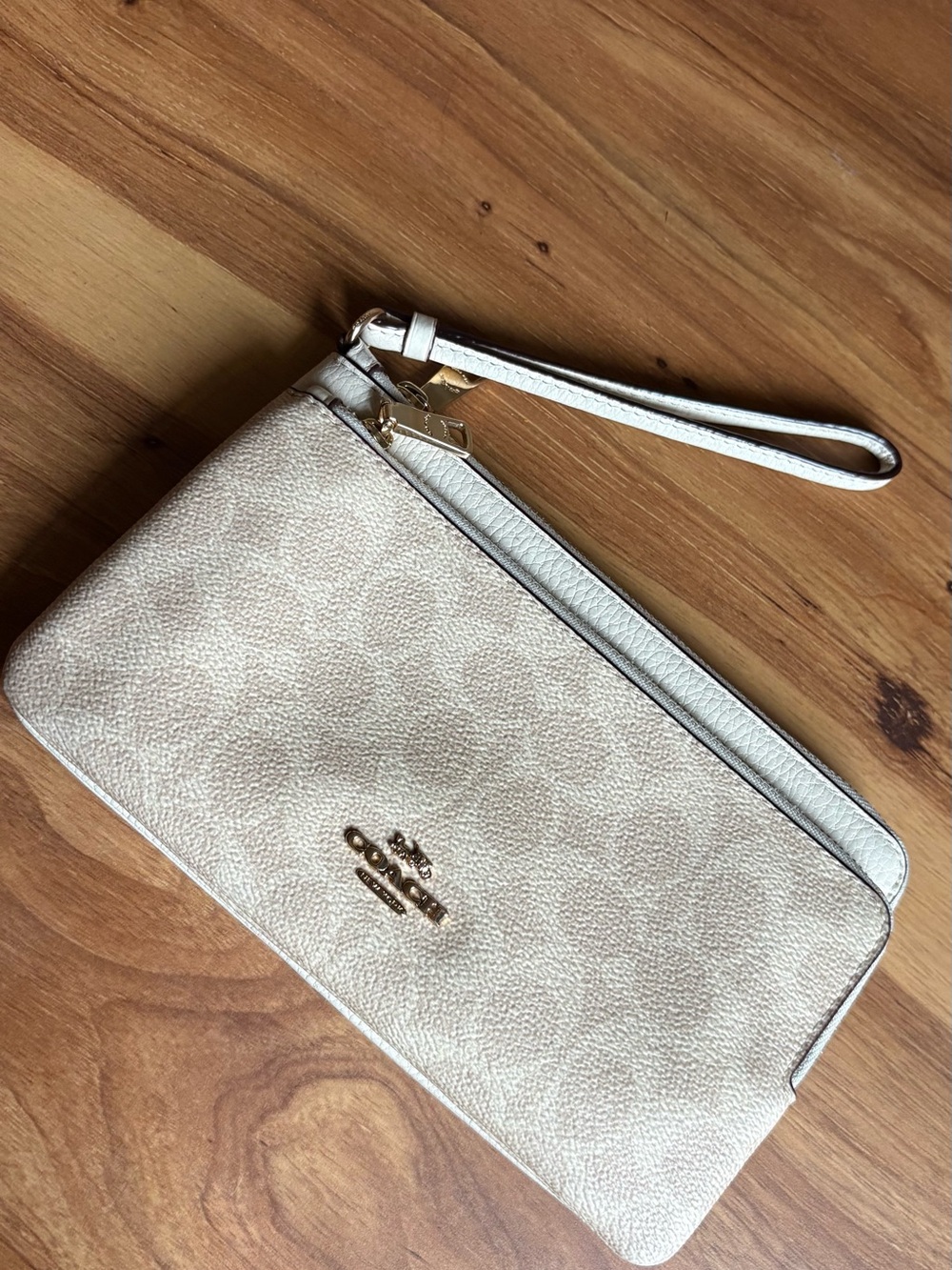 Coach Signature Pebbled Leather Wristlet in Light Beige and Cream